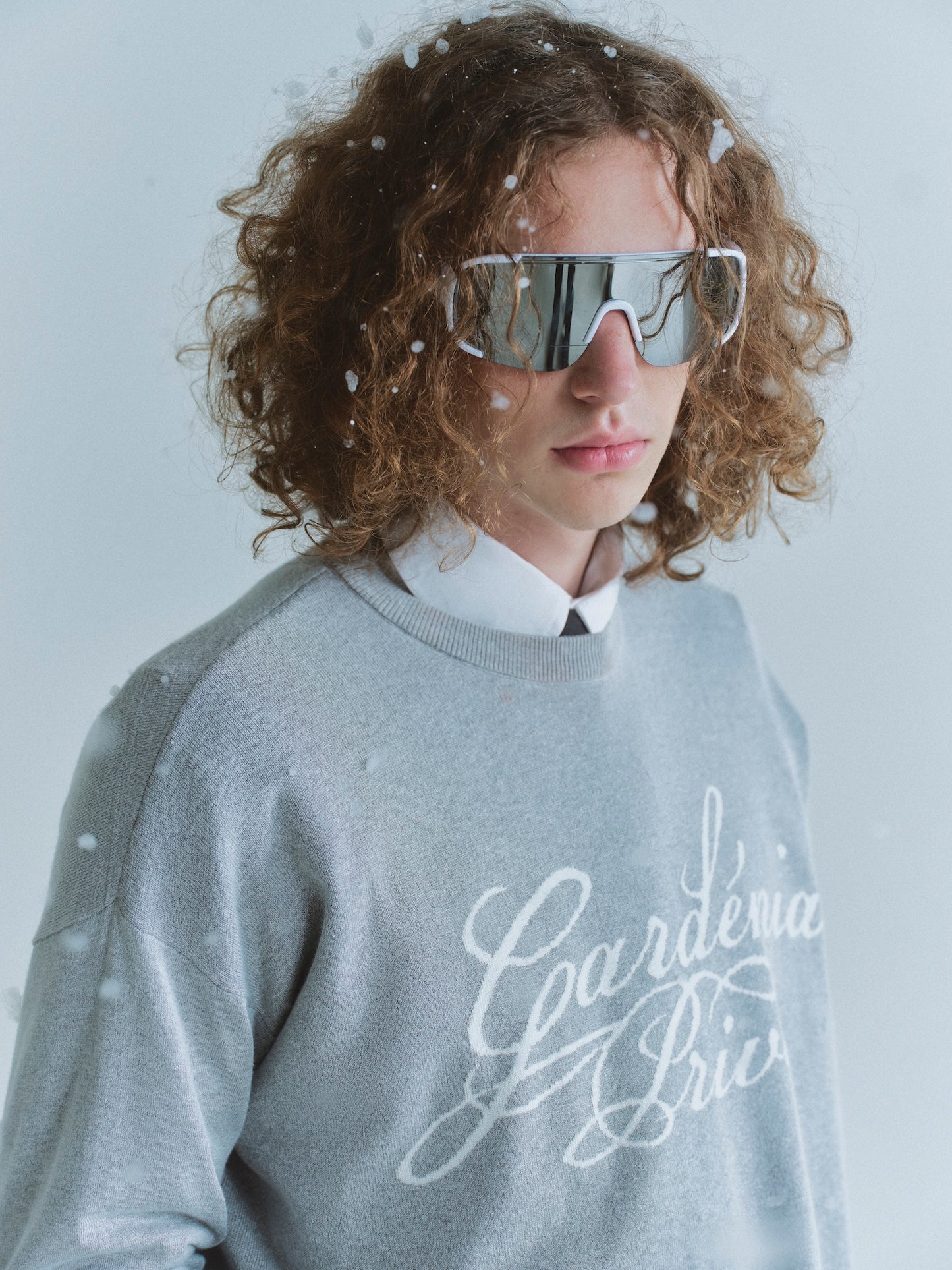 DVRK PRIVÉ GARDENIA LOGO SWEATER - GREY